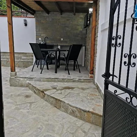 Къща За Гости Кулата